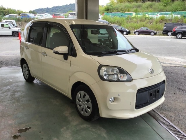 Toyota PORTE 2013 7520772-3