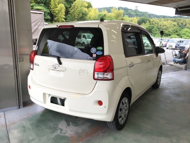 Toyota PORTE 2013 7520772-4