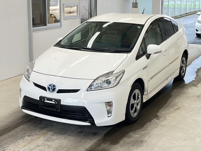Toyota PRIUS 2013 7523678-0