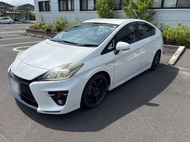 Toyota PRIUS 2014 7523704-0