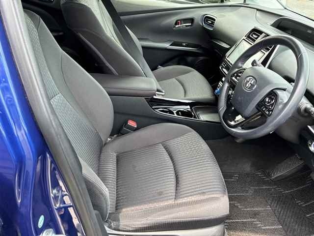 Toyota PRIUS 2018 7523731-7