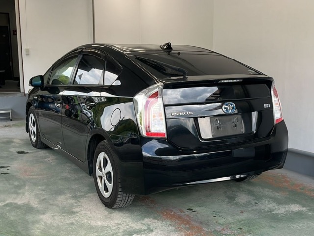 Toyota PRIUS 2014 7523748-1