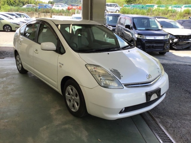 Toyota PRIUS 2007 7523749-3