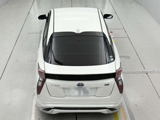Toyota PRIUS 2016 7523782-8