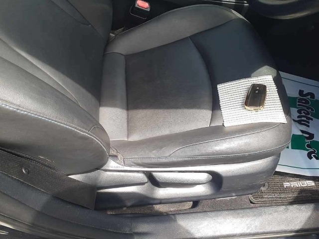 Toyota PRIUS 2016 7523790-10