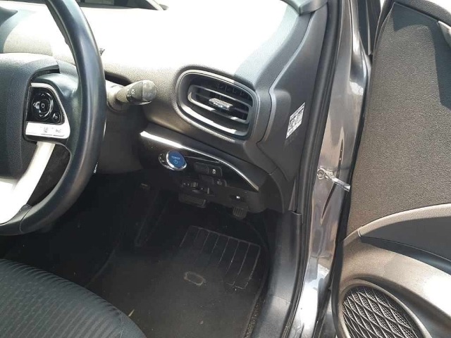 Toyota PRIUS 2019 7523799-9