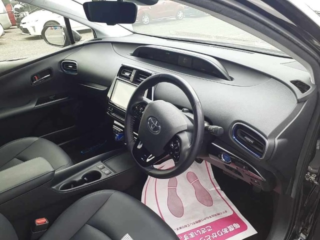 Toyota PRIUS 2021 7523800-9
