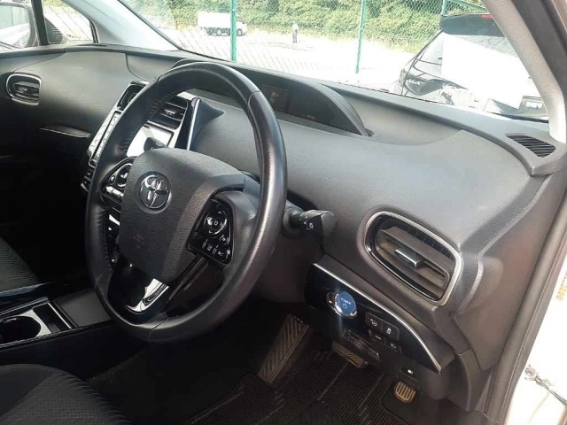 Toyota PRIUS 2019 7523807-9