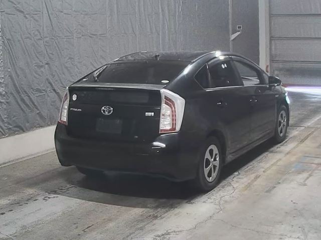 Toyota PRIUS 2013 7523819-1