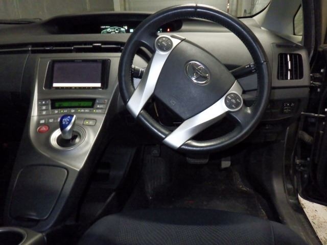 Toyota PRIUS 2013 7523819-4