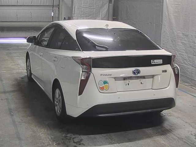 Toyota PRIUS 2017 7523820-8