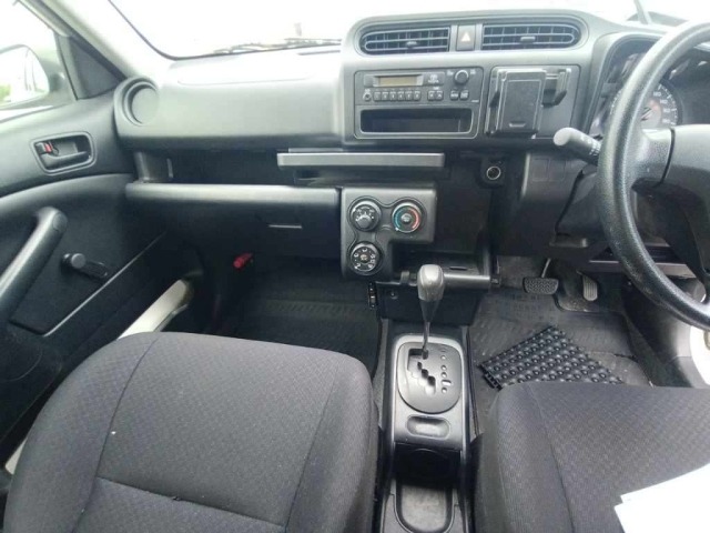 Toyota PROBOX VAN 2016 7505274-11