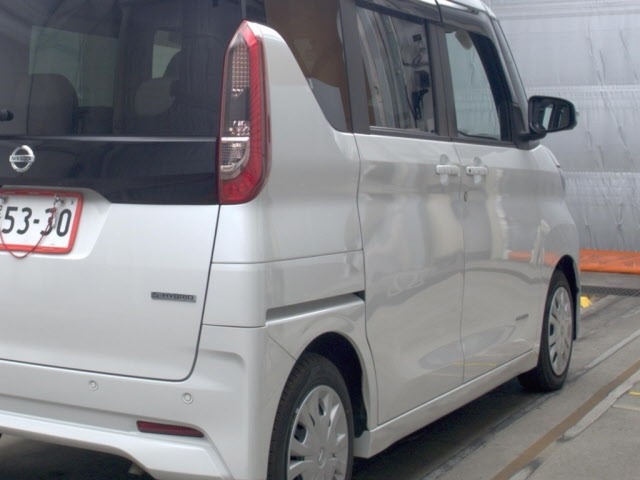 Nissan ROOX 2022 7514228-5