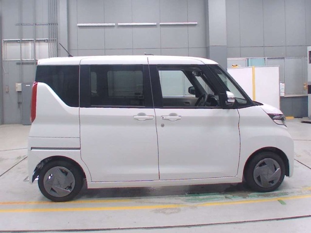 Nissan ROOX 2025 7514258-3