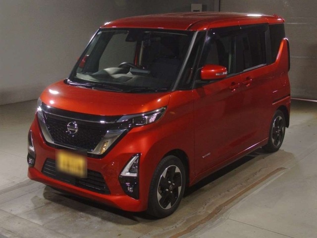 Nissan ROOX 2022 7514319-0