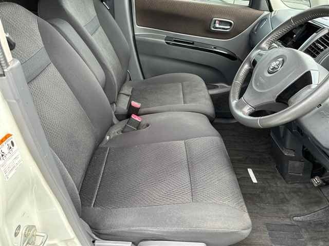 Nissan ROOX 2012 7514347-7