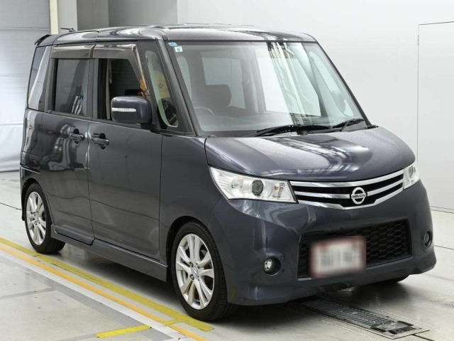 Nissan ROOX 2011 7514467-5