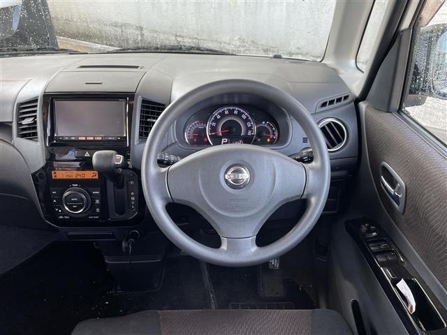 Nissan ROOX 2011 7517653-2