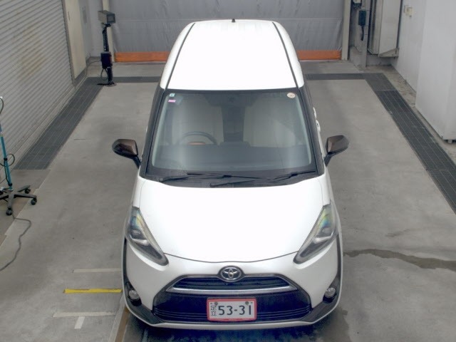 Toyota SIENTA 2015 7521804-6