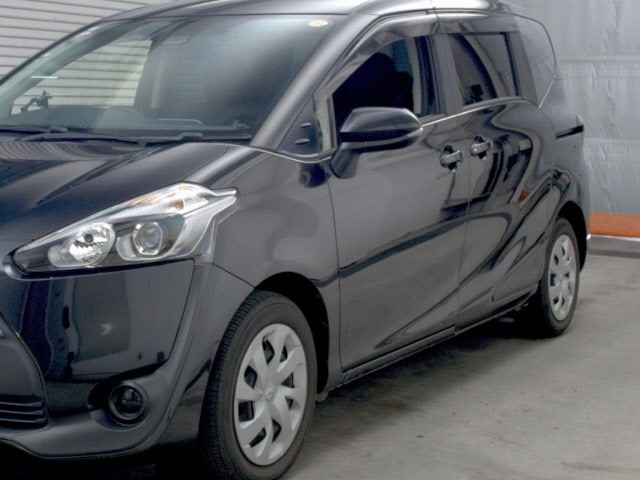 Toyota SIENTA 2016 7521812-4