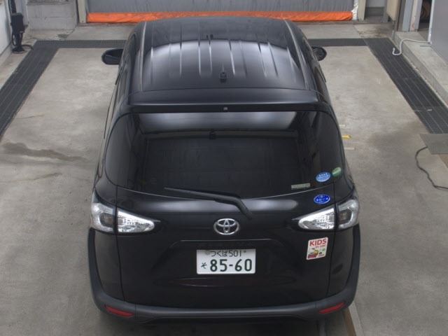 Toyota SIENTA 2016 7521812-7