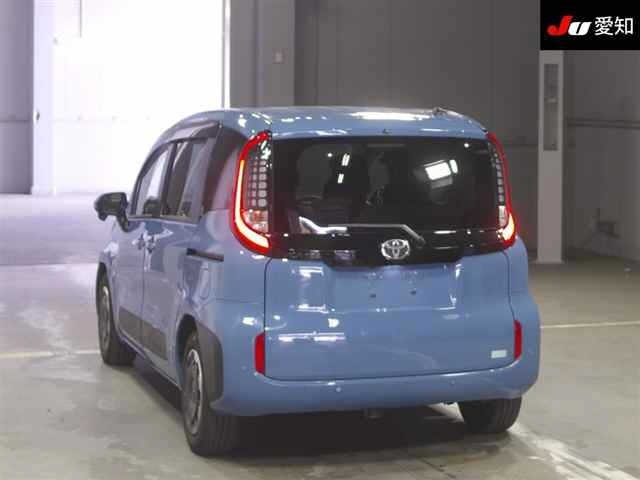Toyota SIENTA 2023 7521817-1