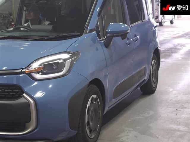 Toyota SIENTA 2023 7521817-7