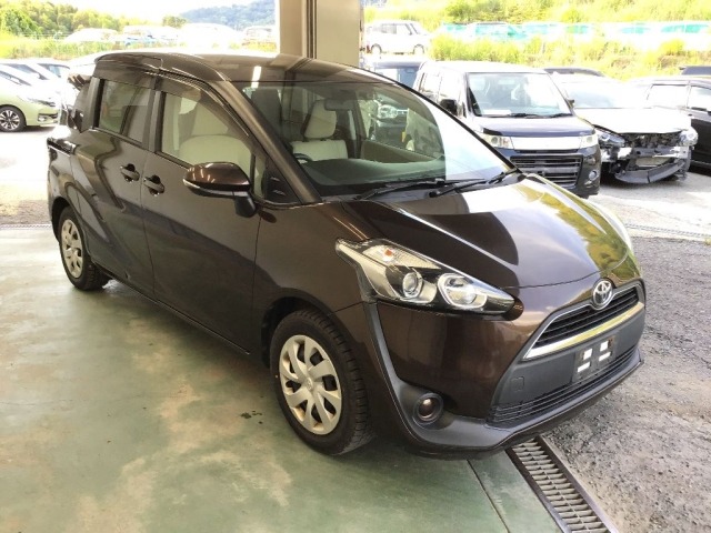 Toyota SIENTA 2015 7521837-3