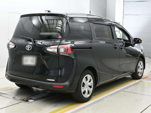 Toyota SIENTA 2022 7521854-1