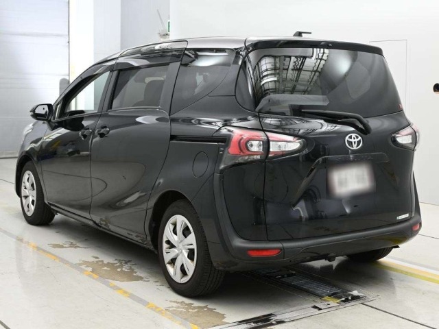 Toyota SIENTA 2022 7521854-6