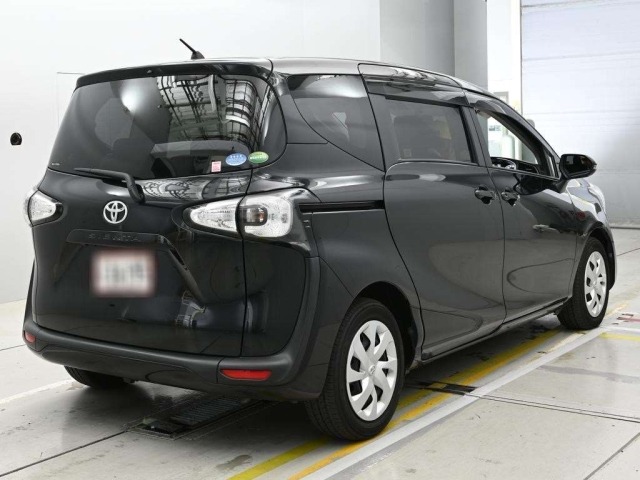 Toyota SIENTA 2017 7521855-1