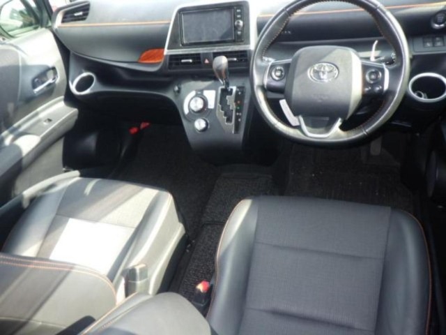 Toyota SIENTA 2018 7521856-3