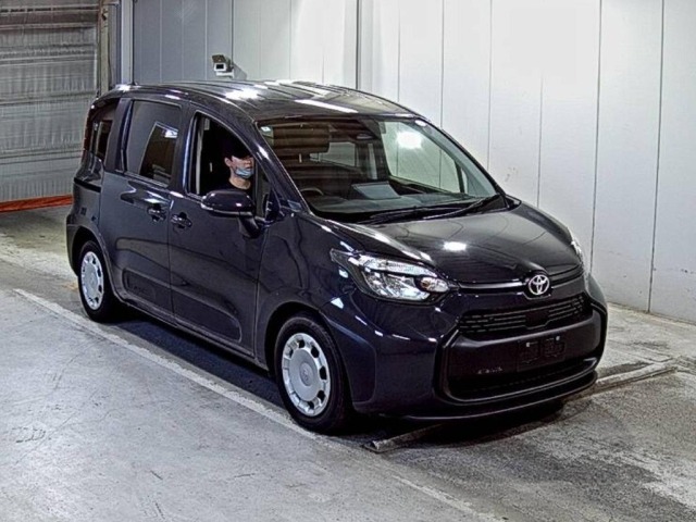 Toyota SIENTA 2022 7521857-0