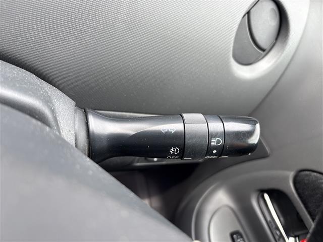 Toyota SIENTA 2011 7523012-18