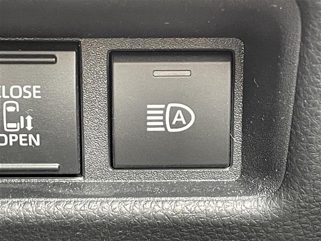 Toyota SIENTA 2025 7523180-3