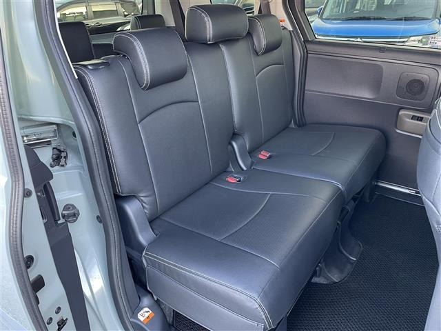 Toyota SIENTA 2025 7523376-9