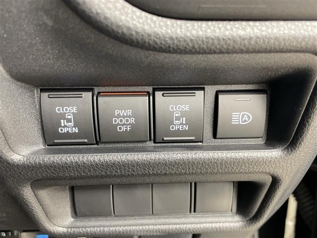 Toyota SIENTA 2025 7523377-11