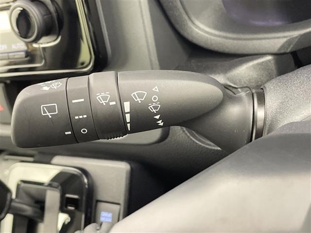 Toyota SIENTA 2025 7523377-5