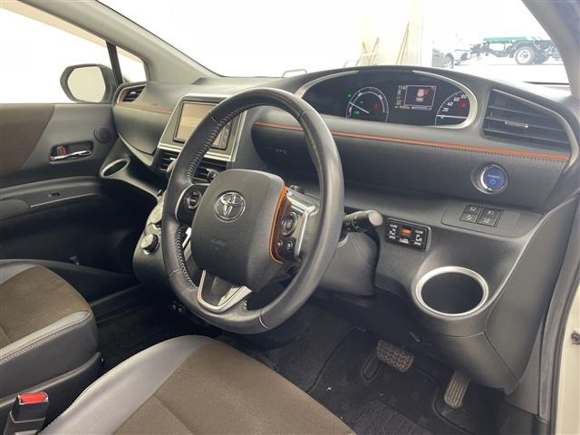 Toyota SIENTA 2018 7523410-1