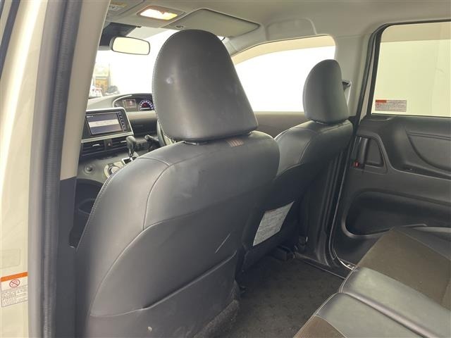 Toyota SIENTA 2018 7523410-11