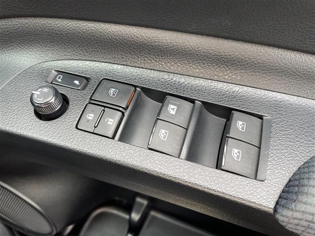 Toyota SIENTA 2018 7523414-22