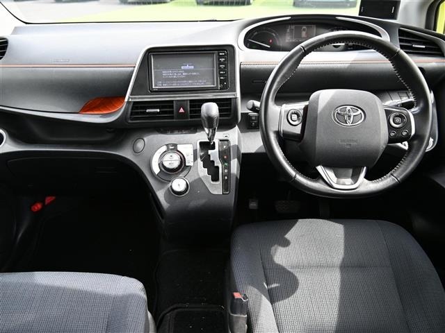 Toyota SIENTA 2015 7523532-13