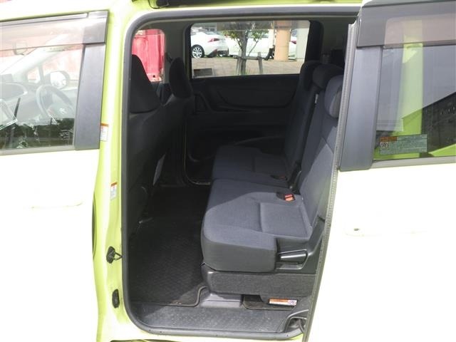 Toyota SIENTA 2015 7523532-23