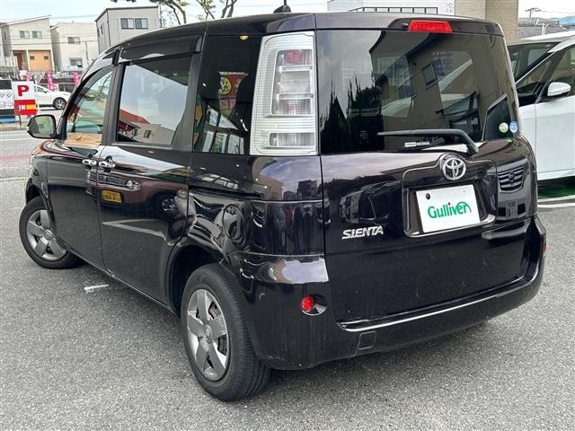 Toyota SIENTA 2011 7523547-13