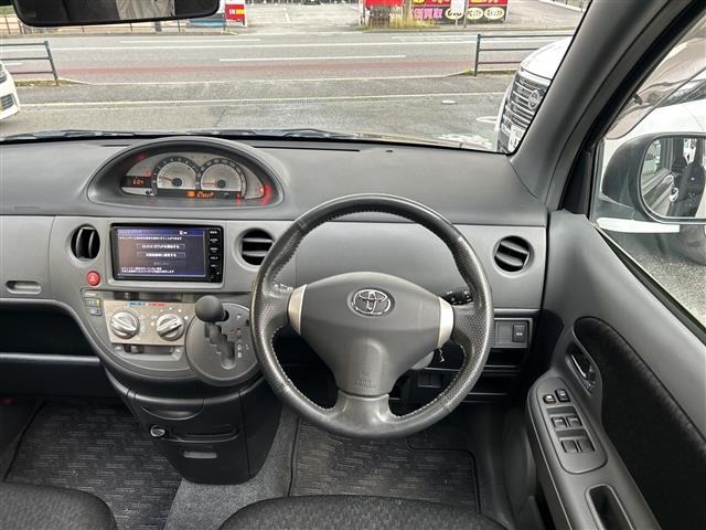 Toyota SIENTA 2011 7523547-8