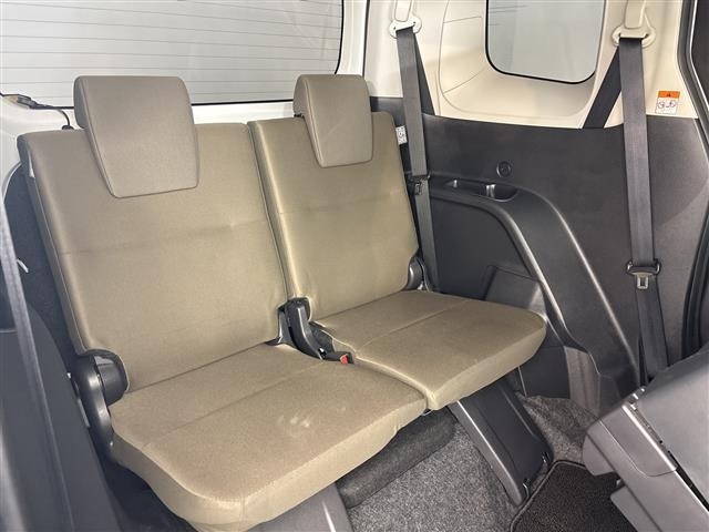 Toyota SIENTA 2024 7523577-8