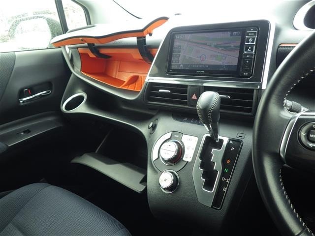Toyota SIENTA 2016 7523585-7
