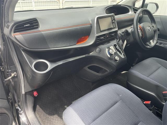 Toyota SIENTA 2017 7523586-4