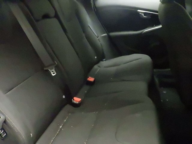 Volvo V40 2015 7494448-8