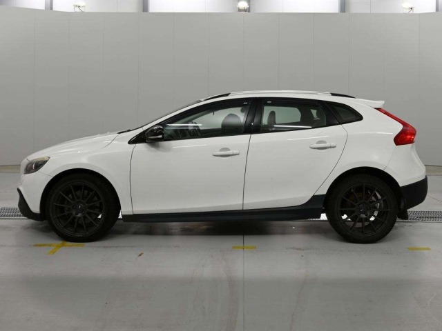 Volvo V40 2015 7494458-4